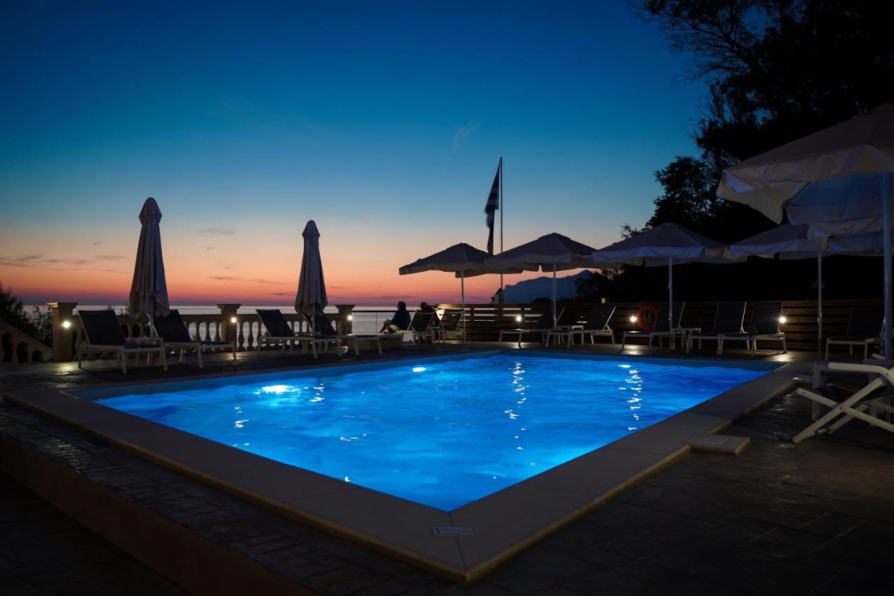 Kostas Beach Apartments Агиос-Гордиос Экстерьер фото