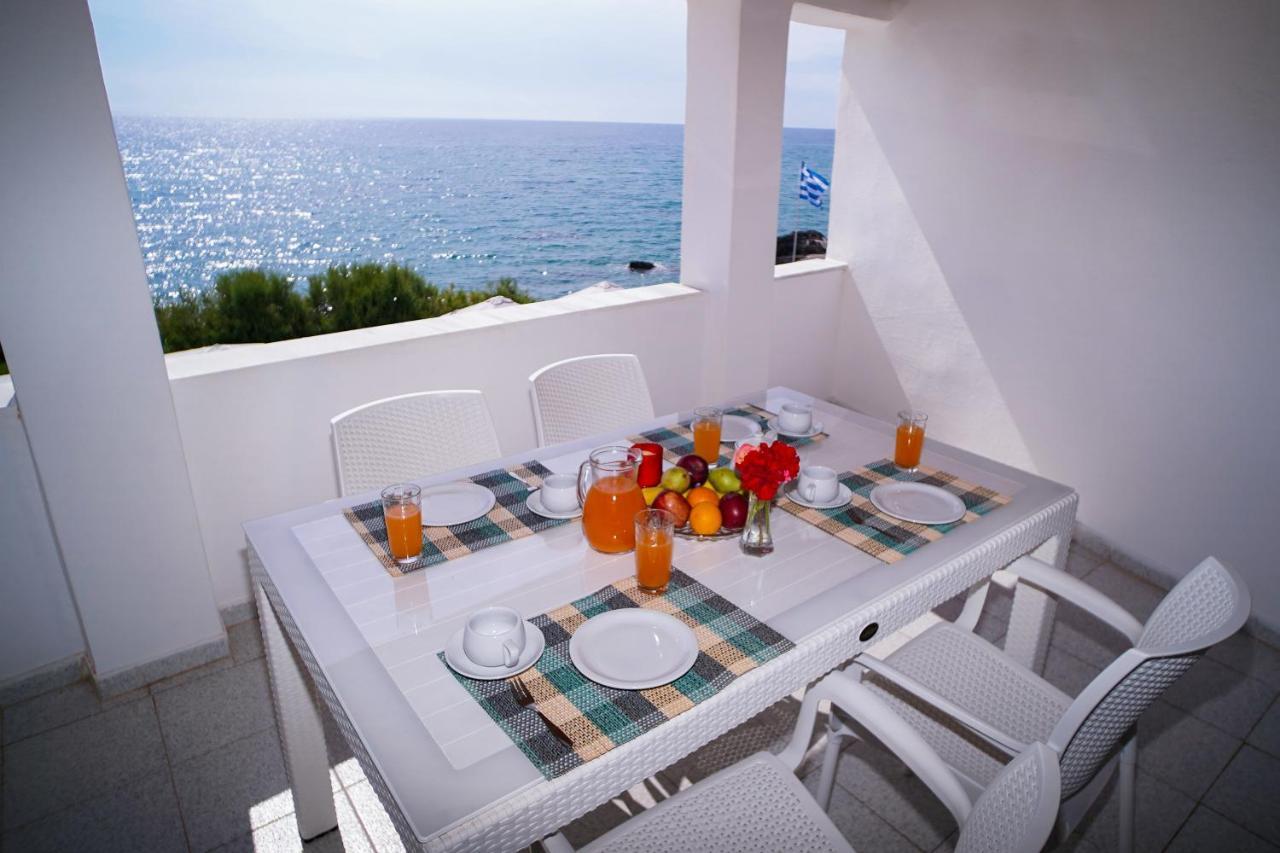Kostas Beach Apartments Агиос-Гордиос Экстерьер фото