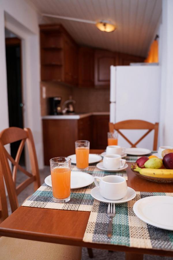Kostas Beach Apartments Агиос-Гордиос Экстерьер фото
